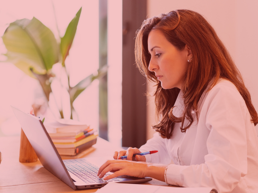 woman looking for a job on her computer doing a job search